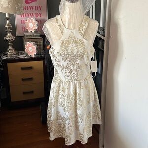 B.Darlin razorback dress size 11/12 nwt